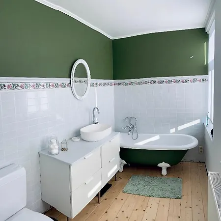 Cosy House 4p, Liege-mediacite, Free Parking Prázdninový dům